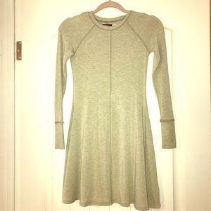Urban Outfitters light green dress XS